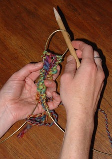 how to do magic loop with a circular knitting needle step 2