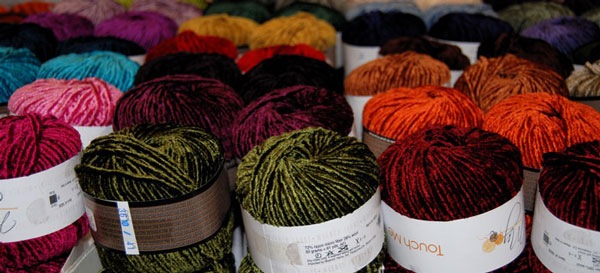 Madrona Fiber Arts 2007 knitting seminar market vendor touch me yarn jeweled tones