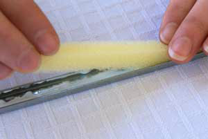 sponge bar do not pull foam when set in glue