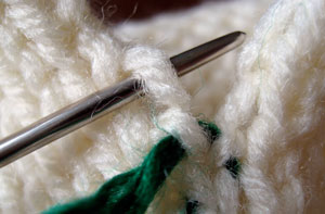 vertical-woven-knit-knitting-seam-down-through-left-loop